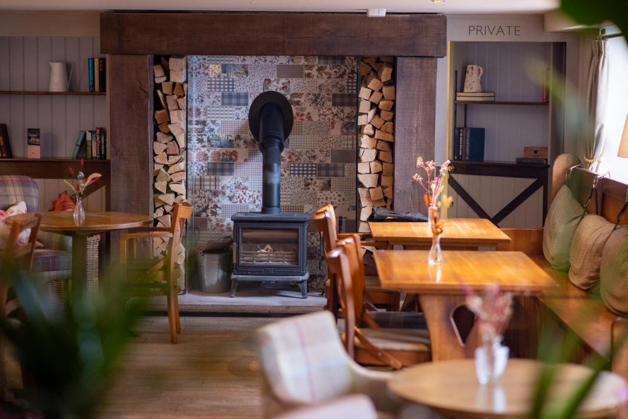 The Crown Inn Pooley Bridge Kültér fotó
